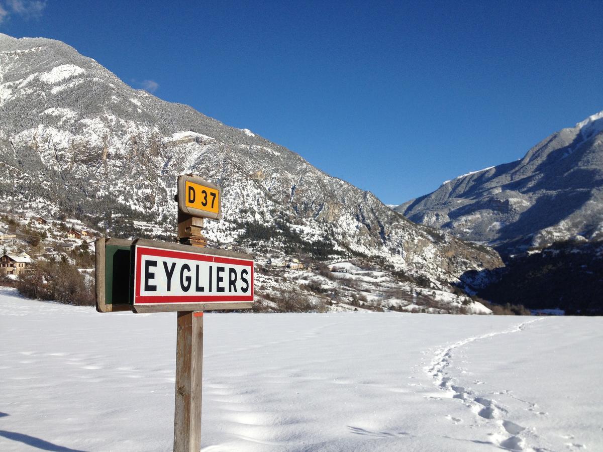 Chambre D'Hotes La Font Eygliers Exterior foto